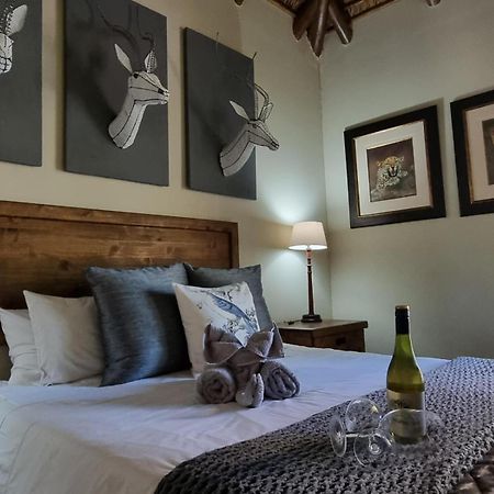 Paradise River Lodge โฮดสปรูท ภายนอก รูปภาพ